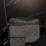 Louis Vuitton Trio Messenger Bag Grey And Black